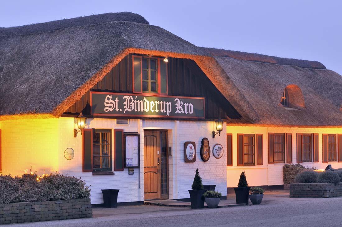 St. Binderup Kro Store Binderup エクステリア 写真